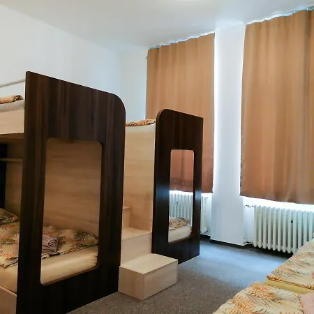 Hostel Vodna 1