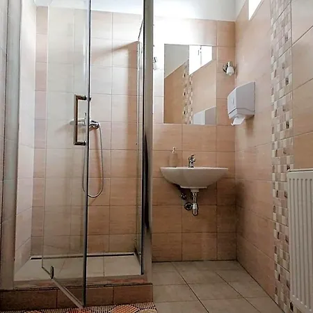 Хостел Vodna 1 *